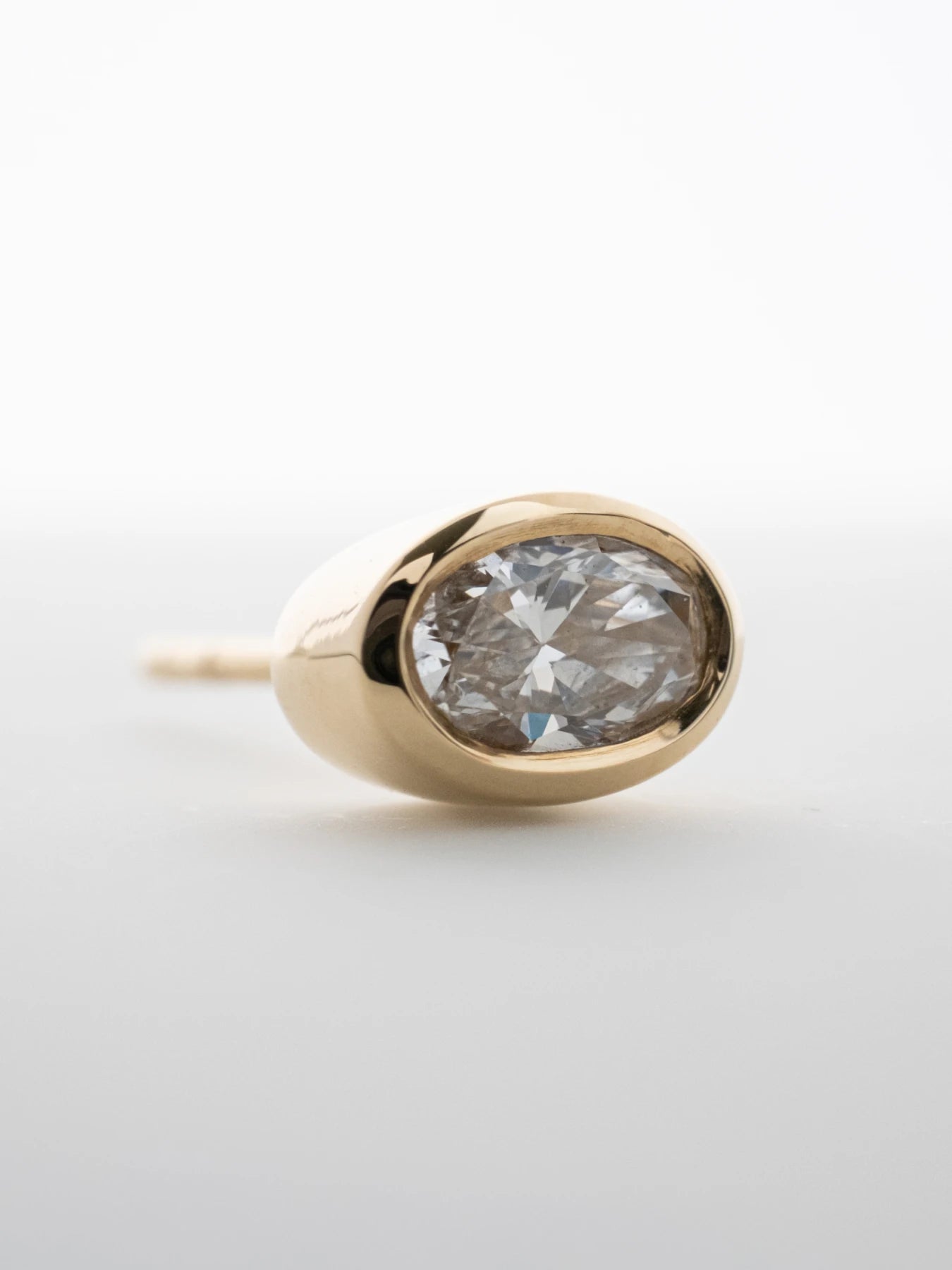 Bezel 01